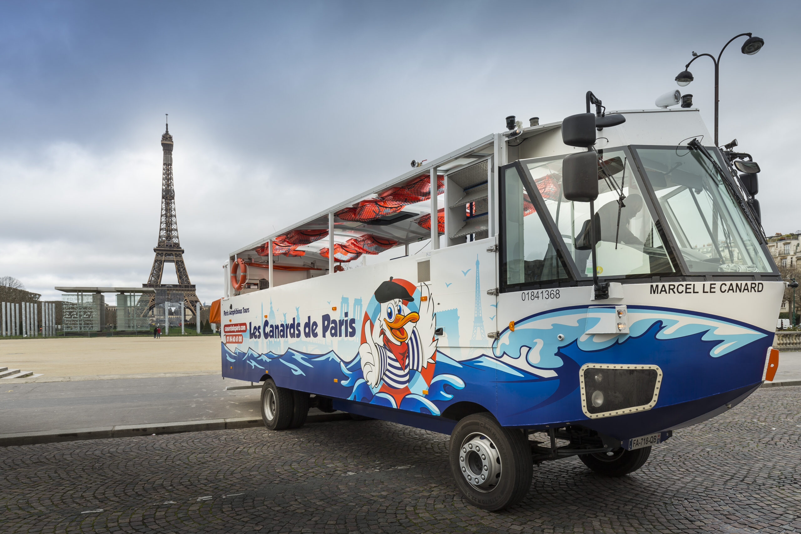 Tour Eiffel 2 Canards de Paris